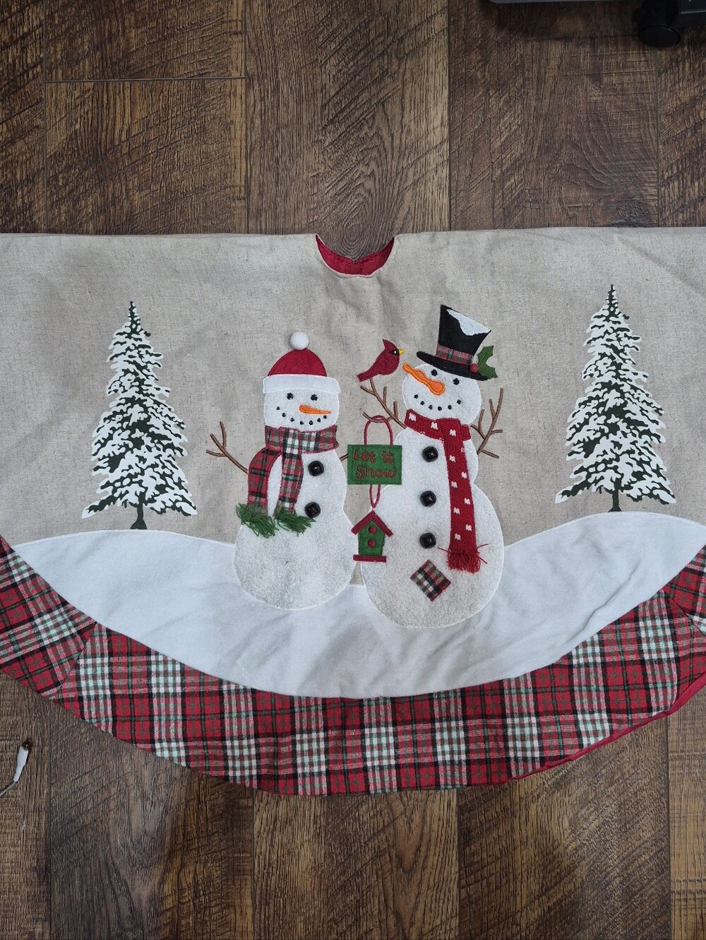 Christmas Tree Skirt Snowmen Textured W Jingle Bells 50" Farmhouse Cottagecore